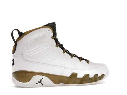 Jordan 9 Retro Statue