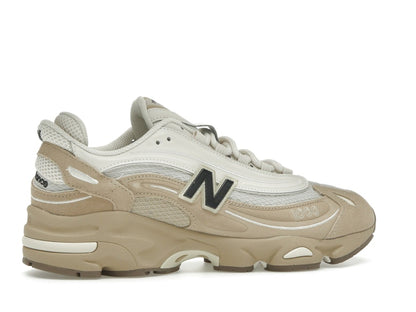 New Balance 1000 Incense Black