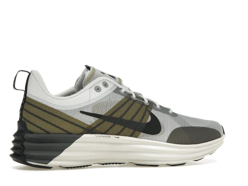 Nike Lunar Roam Platinum Tint Desert Moss