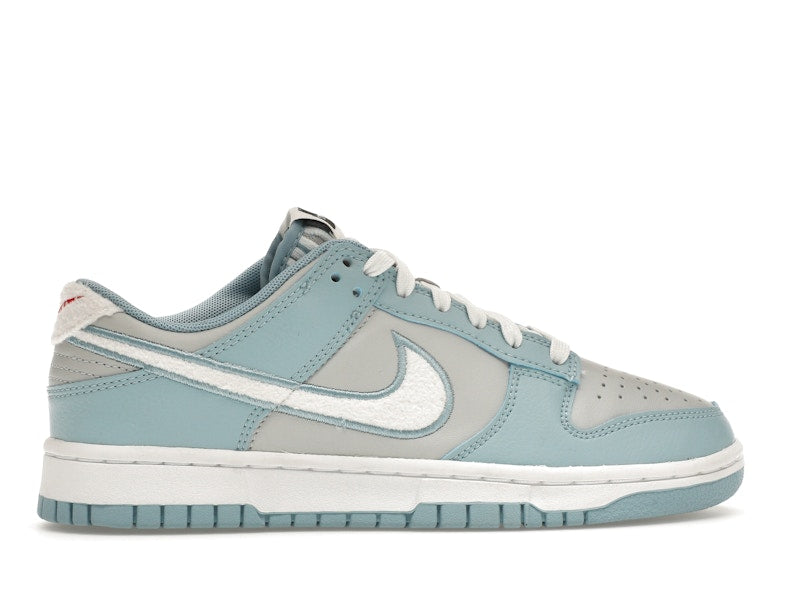 Nike Dunk Low Retro Fleece Swoosh Worn Blue