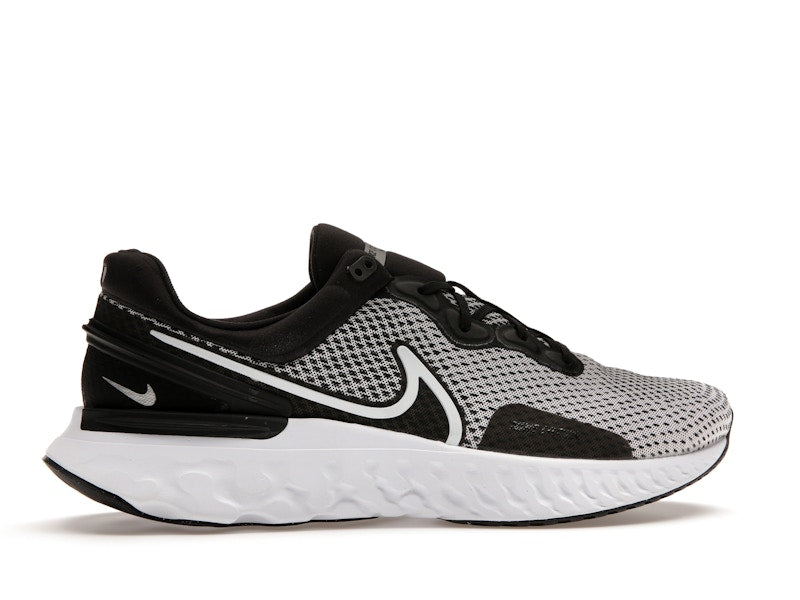 Nike React Miler 3 Black Metallic Silver