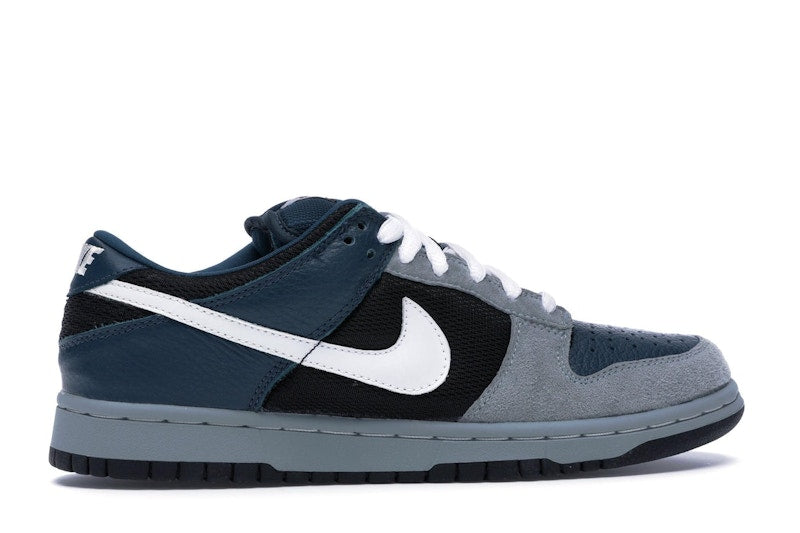 Nike Dunk Low Pro SB Futura