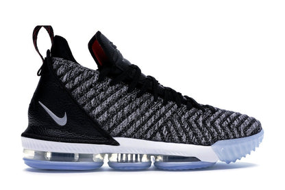 Nike LeBron 16 Oreo