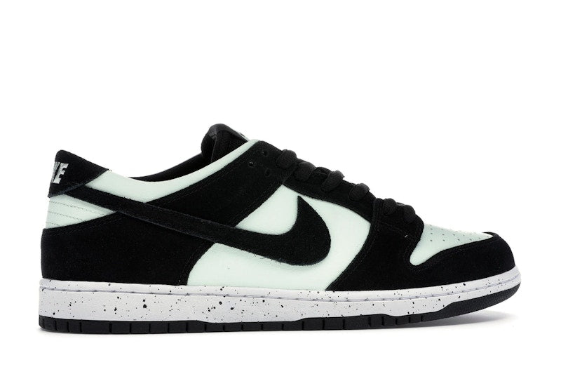 Nike SB Dunk Low Barely Green