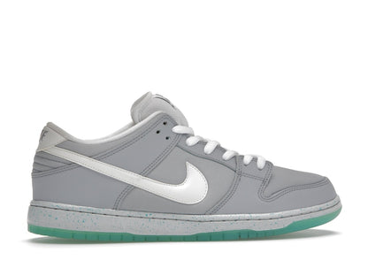 Nike SB Dunk Low Marty McFly