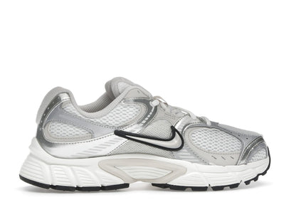 Nike V5 RNR Sail Light Orewood Brown (Women's)