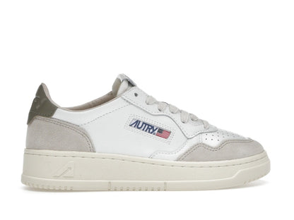 Autry Medalist Leather Low White Covert Green Beige (Women's)