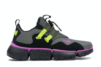 Nike Pocketknife River Rock