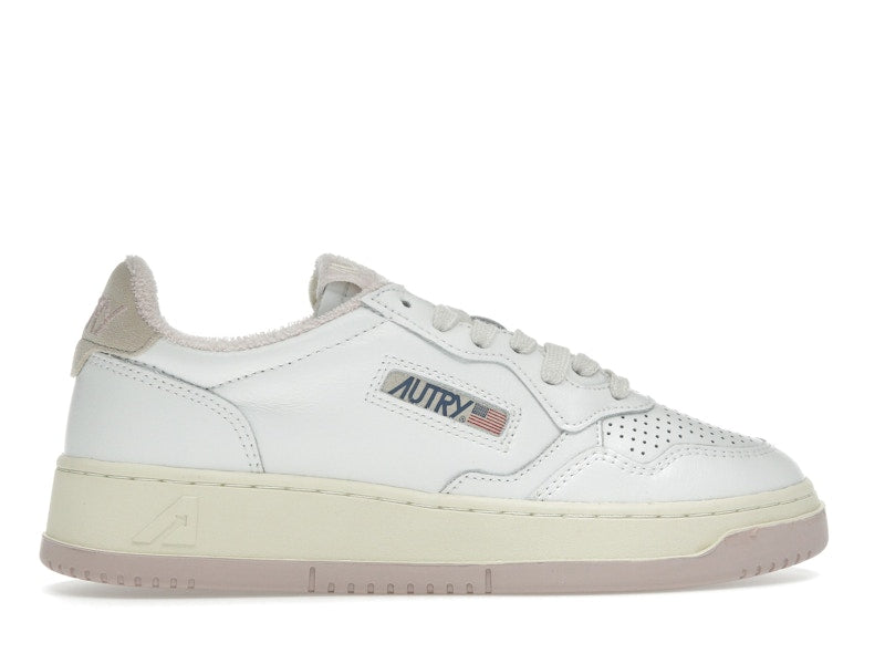 Autry Medalist Leather Low White Powder Pink (Women's)