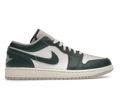 Jordan 1 Low SE Oxidized Green