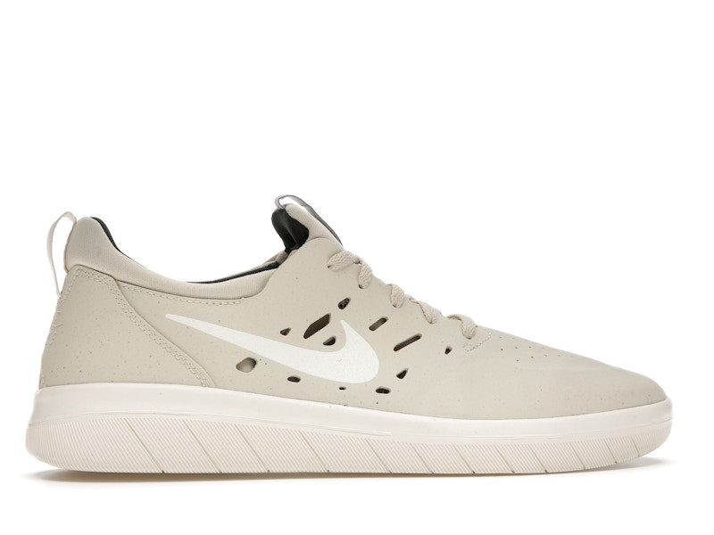 Nike SB Nyjah Free Beach