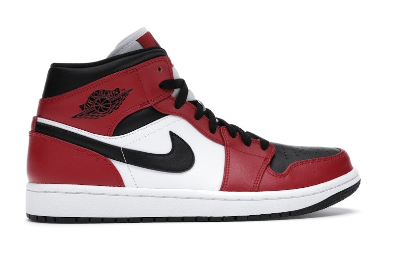 Jordan 1 Mid Chicago Toe