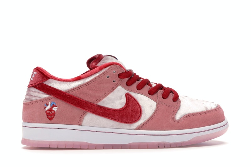 Nike SB Dunk Low StrangeLove Skateboards
