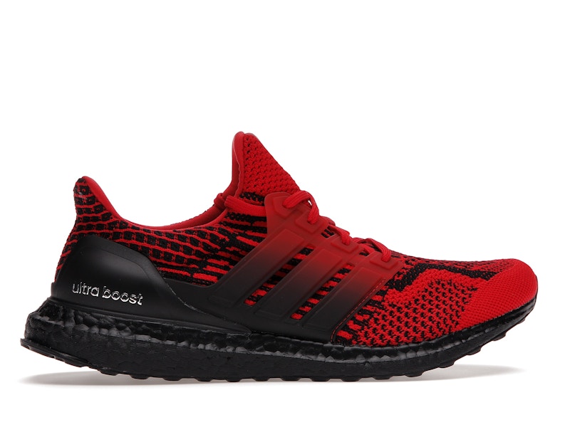 adidas Ultra Boost 5.0 DNA Scarlet Black Gradient