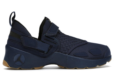 Jordan Trunner LX Navy Gum