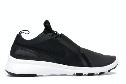 Nike Current Slip On Black