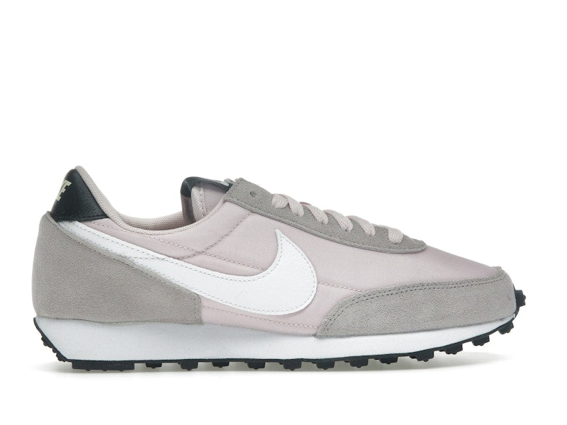 Nike Daybreak Barely Rose (Women's)