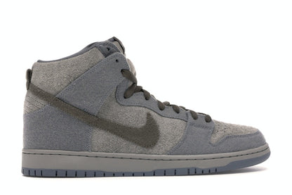 Nike SB Dunk High Tauntaun