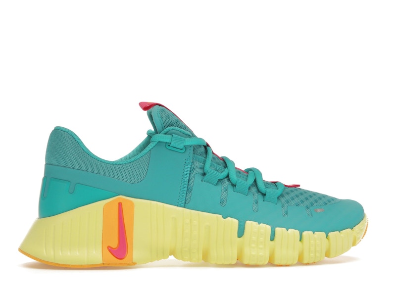 Nike Free Metcon 5 Dusty Cactus Fierce Pink