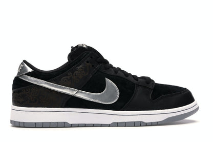 Nike SB Dunk Low Takashi 2
