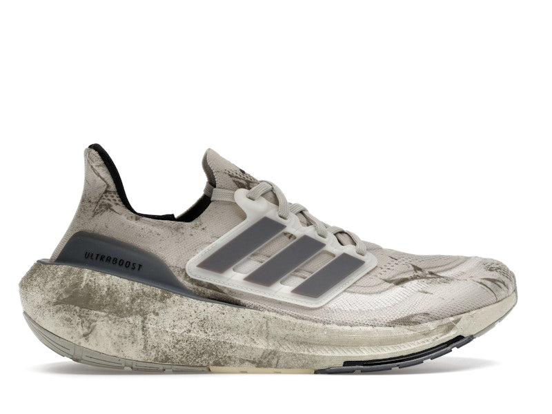 adidas Ultra Boost Light Worn-Out