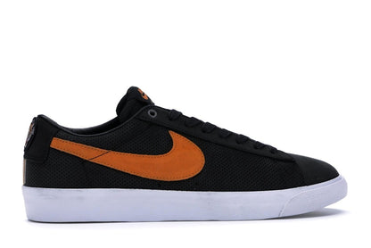Nike SB Zoom Blazer Low GT Cats Paw Saloon