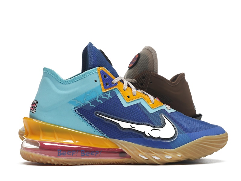 Nike LeBron 18 Low Wile E. vs Roadrunner Space Jam