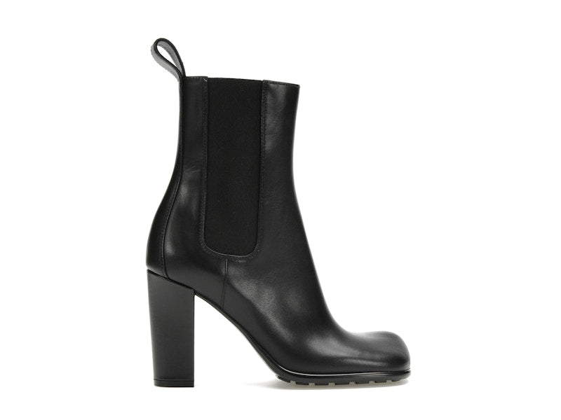 Bottega Veneta Storm Moulded Toe Leather Chelsea Boot Black (Women's)