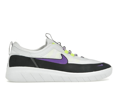 Nike SB Nyjah Free 2 Black Wild Berry