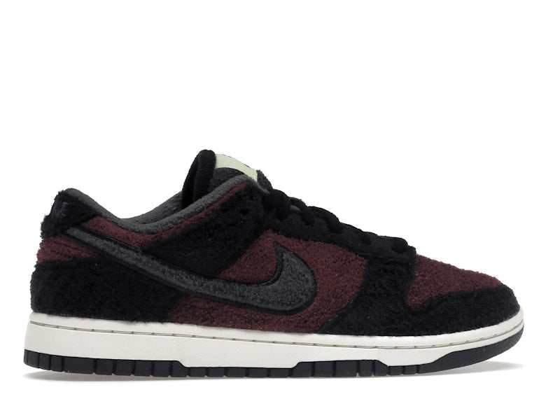 Nike Dunk Low SE Fleece Pack Burgundy Crush (Women's)