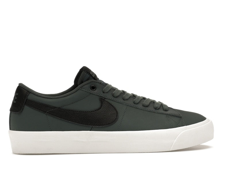 Nike SB Zoom Blazer Low Pro GT Vintage Green