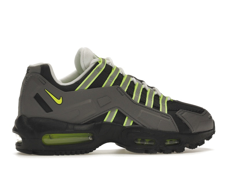 Nike NDSTRKT Air Max 95 Neon