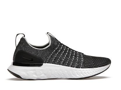 Nike React Phantom Run Flyknit 2 Oreo (Women's)