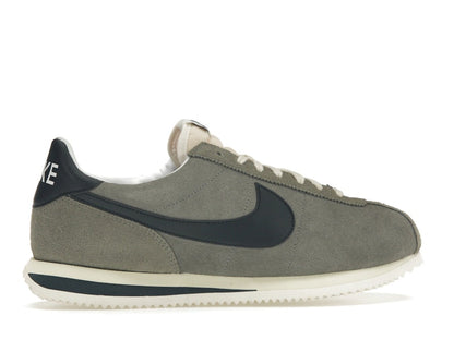 Nike Cortez size? Exclusive Grey