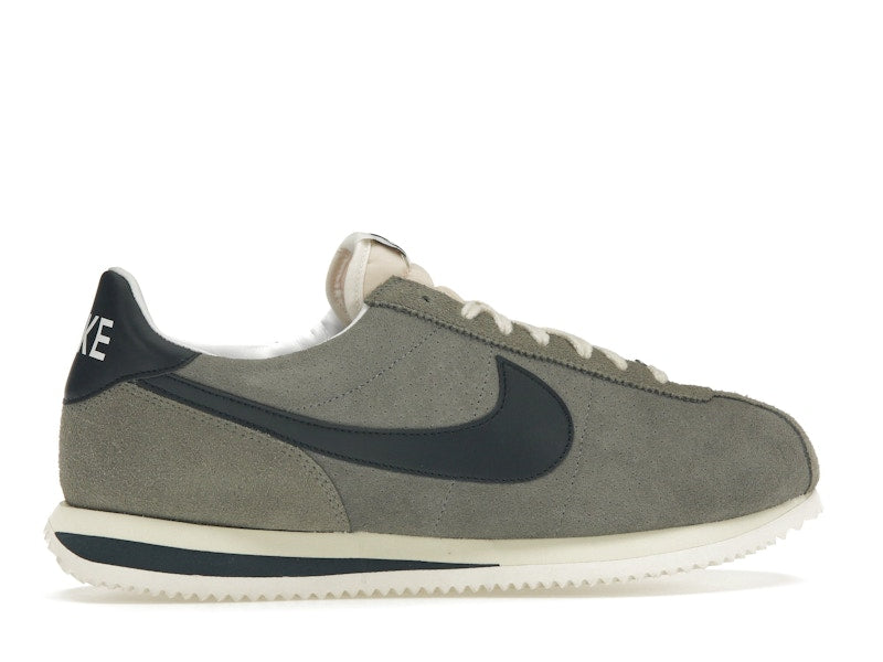 Nike Cortez size? Exclusive Grey