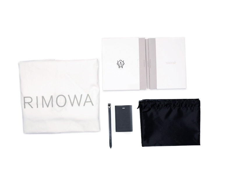 Supreme RIMOWA Check-In L Black